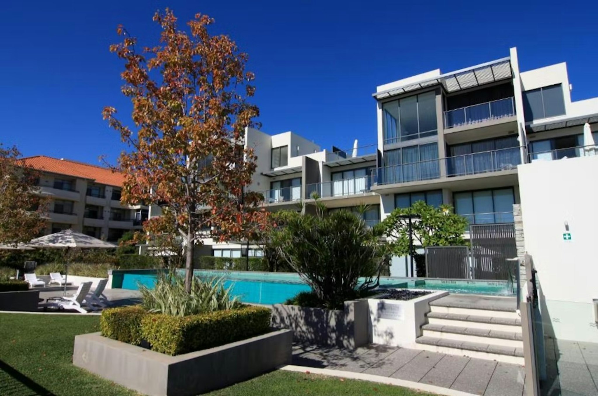 East Perth Suites Hotel 14/14