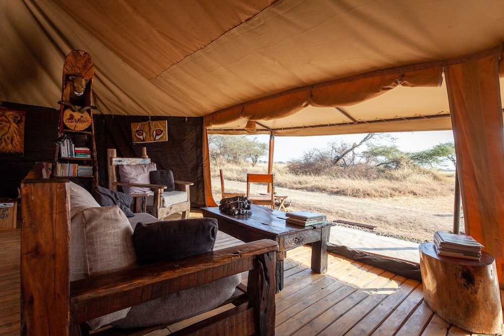 Mawe Luxury Tented Camp 18/50