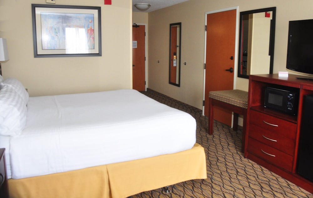 Holiday Inn Express Hotel And Suites Lancaster 21/72