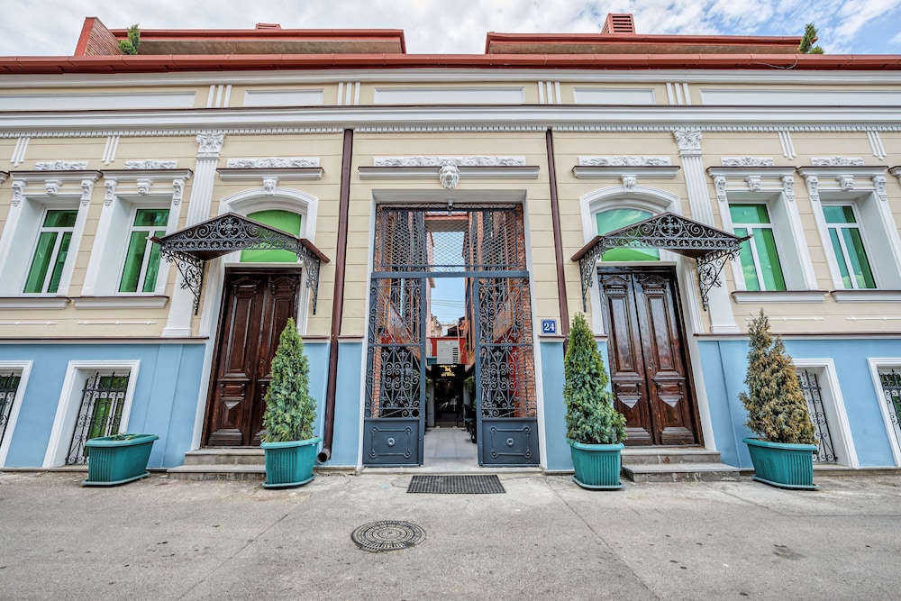 Mit Hotel Tbilisi 2/59