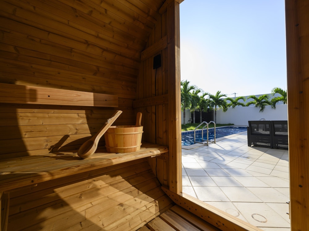 Pool Villa Imadomari by Coldio Premium 36/72