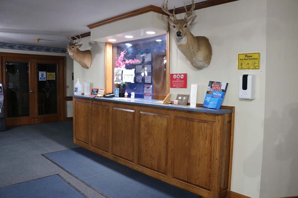 Amber Inn Motel Le Mars 9/49
