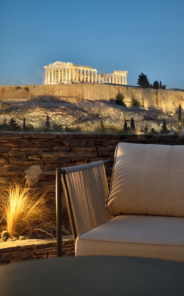 Karyatis Luxury Maisonette By K&K 45/50