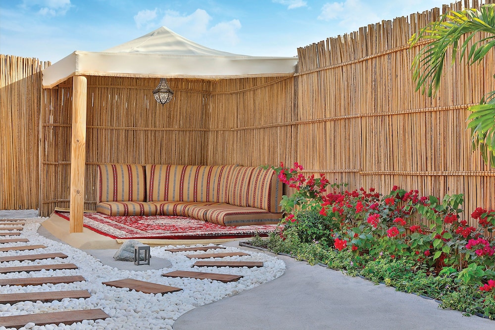 Al Wathba A Luxury Collection Desert Resort And Spa Abu Dhabi 12/58