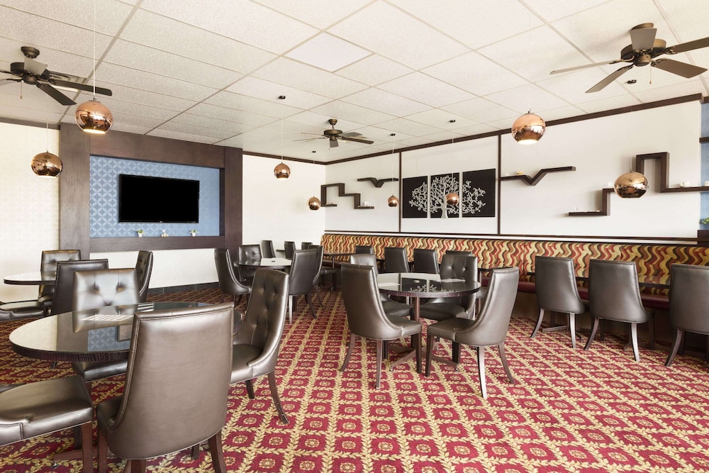 Days Inn Vermilion 31/33