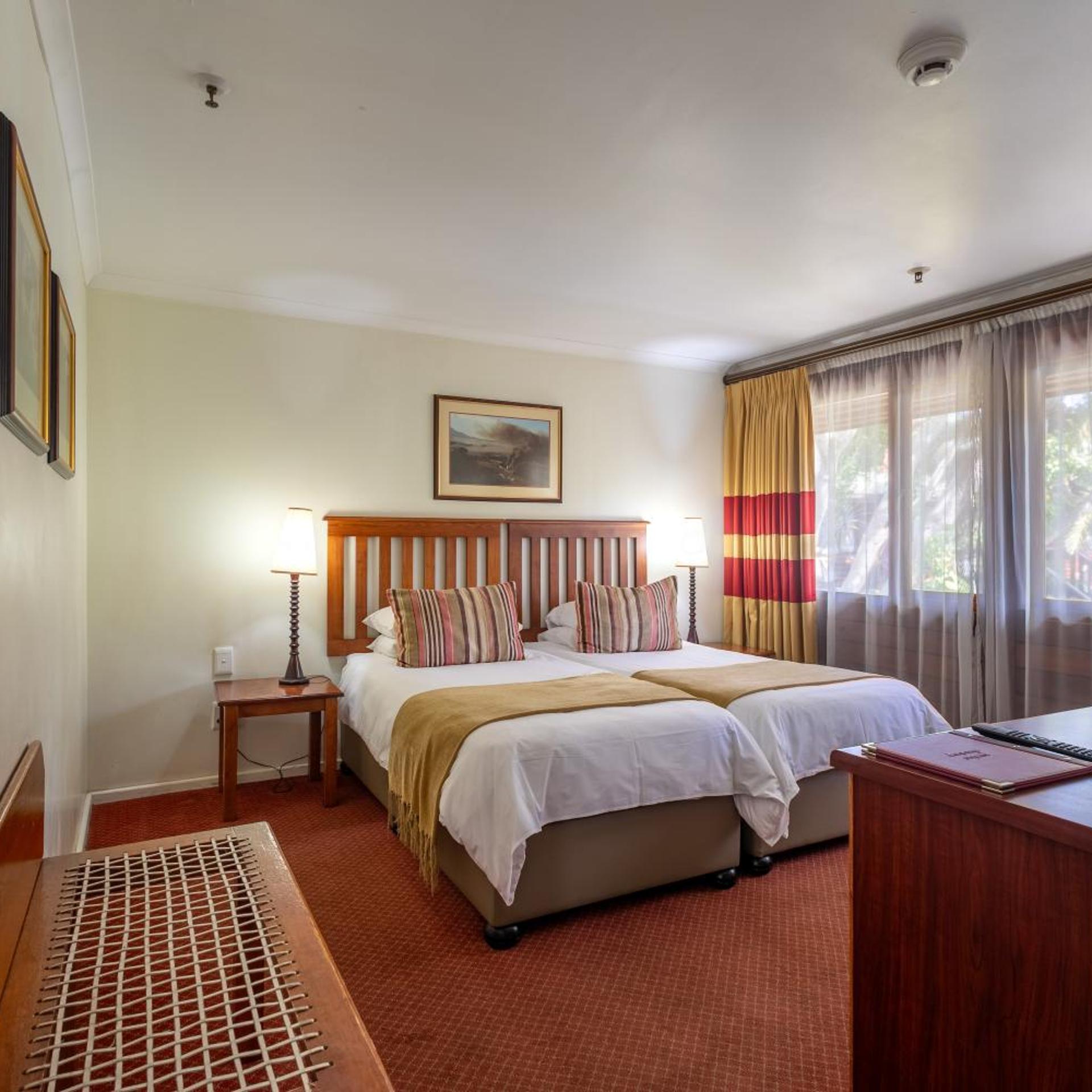 Standard, Twin Beds, Graywood Wing