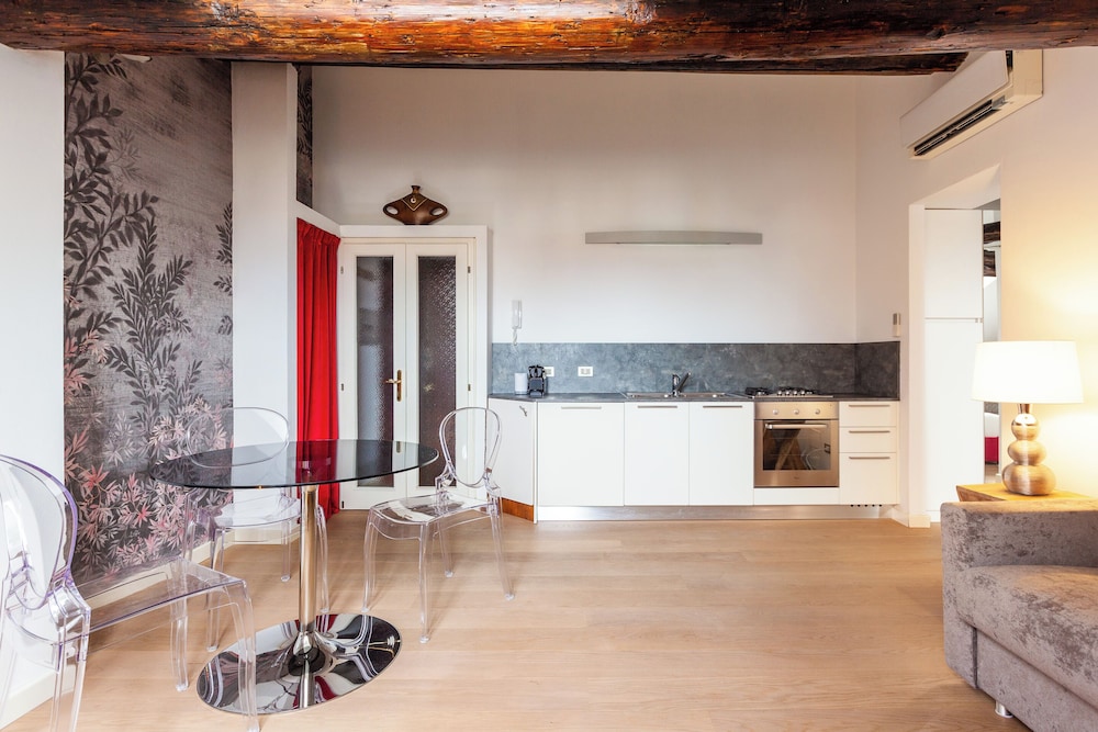 easyhomes - San Marco 3/23