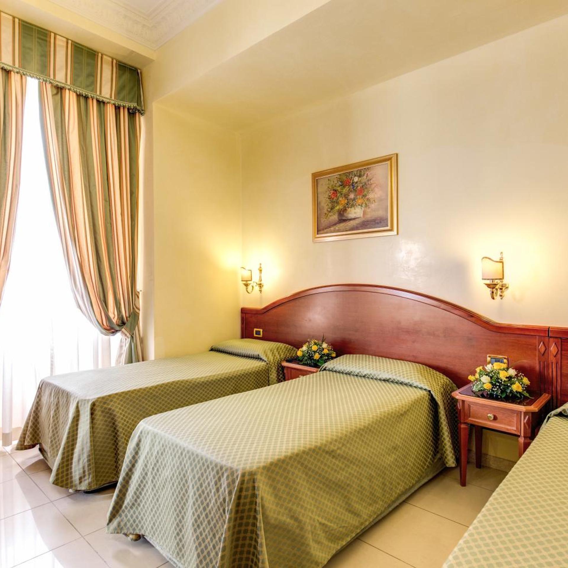 Room, Triple, Single Bed