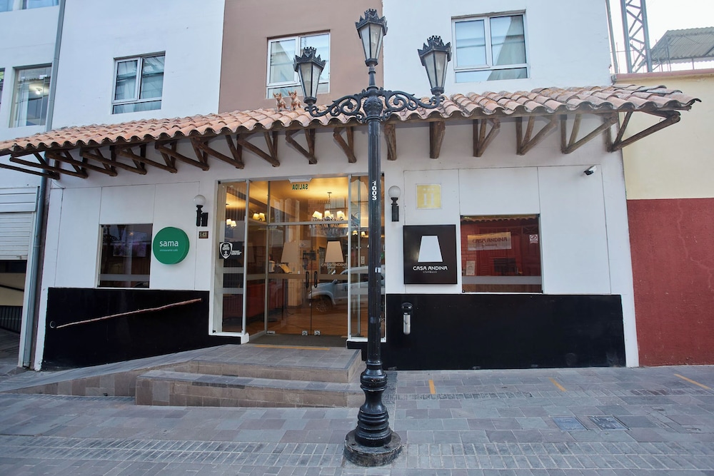 CASA ANDINA STANDARD PUNO 77/81