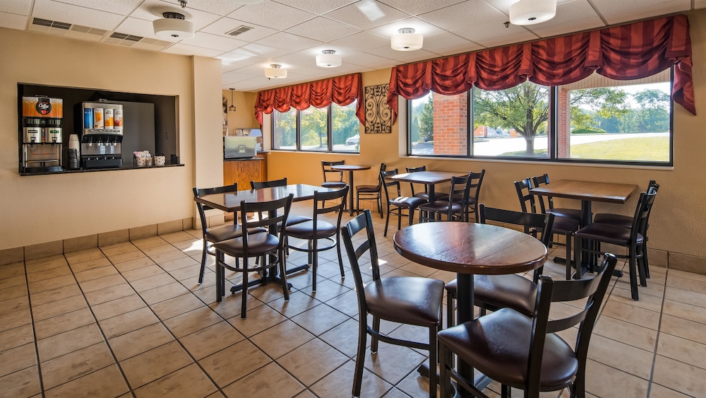 Caldwell Inn 22/23
