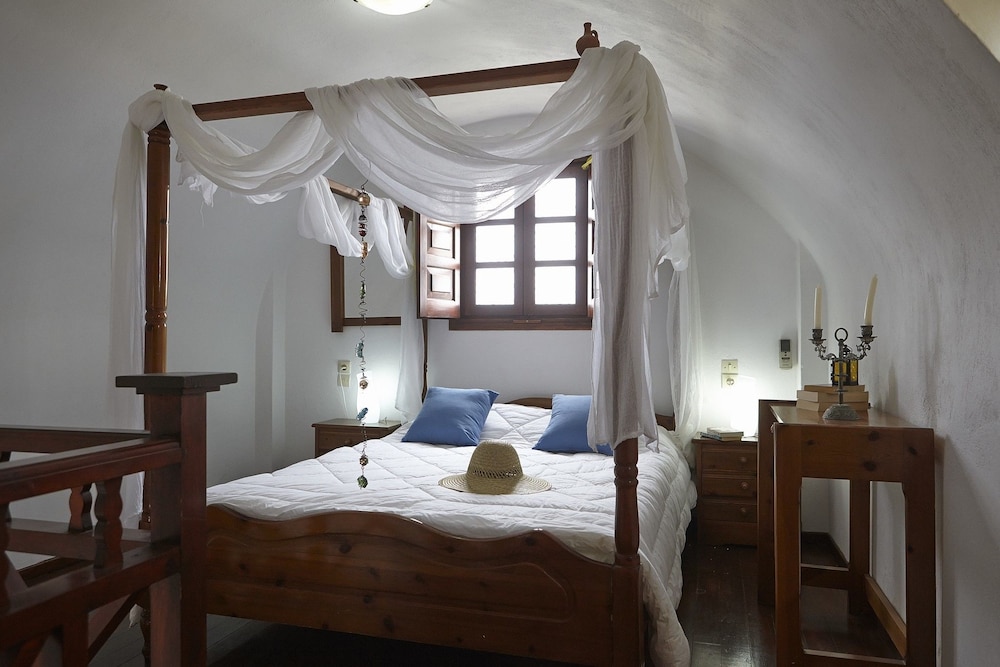 Anna Traditional Apartments 25/68