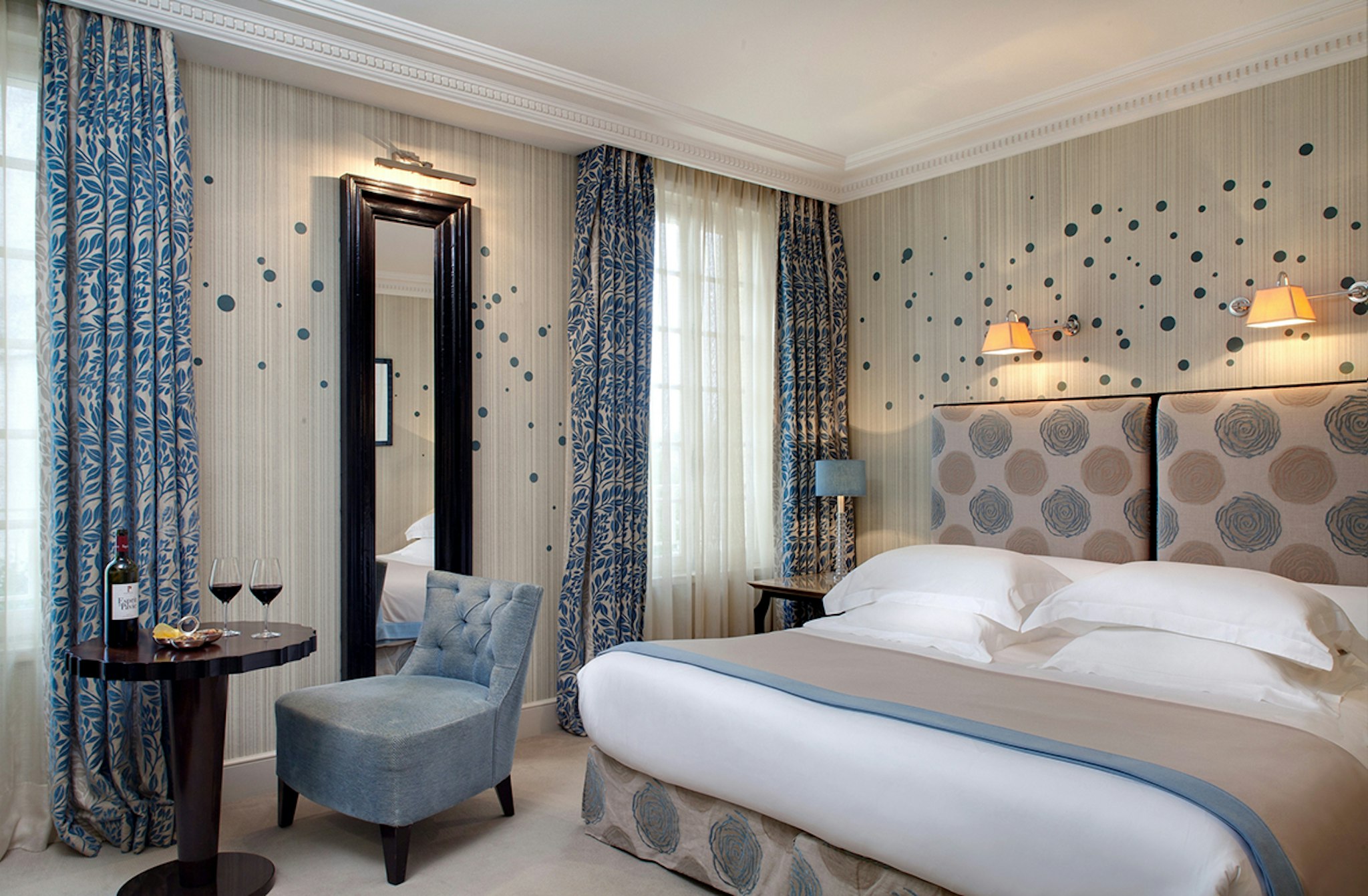 Hotel de Pavie 1/8