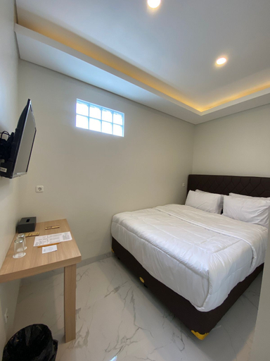 The Bali Hotel 2/11