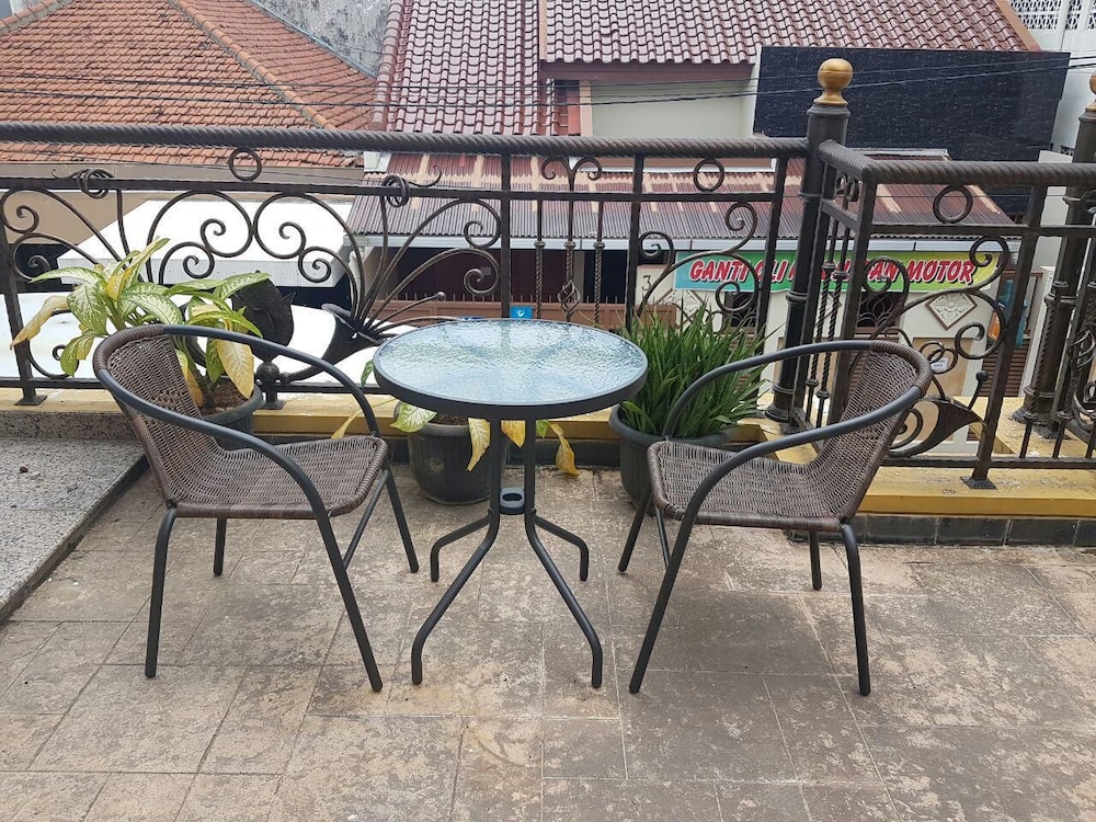 The Backpacker Semarang - Hostel 32/33