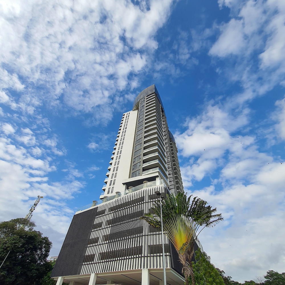 The Straits Johor Bahru 1/28