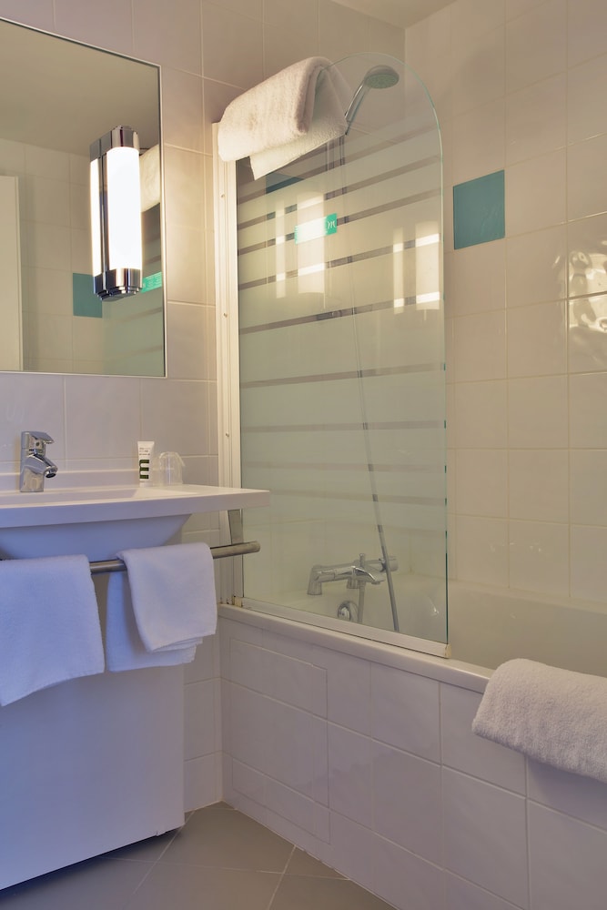 Mercure Luxeuil Les Bains Hexagone 70/71