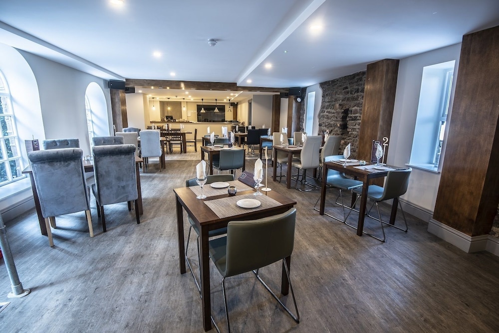 The George Wright Boutique Hotel, Bar & Restaurant 26/44
