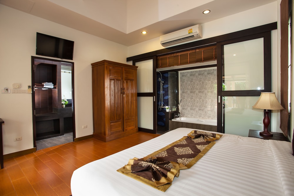 Pattra Vill Resort 11/72