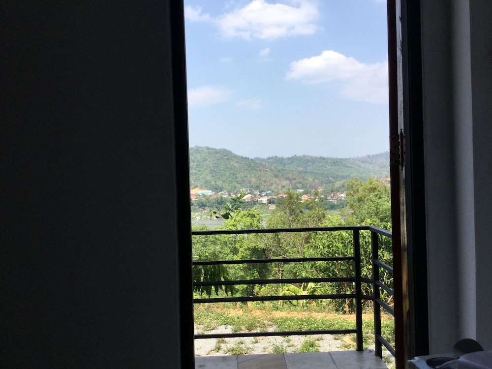 Chiang Khong Hill 43/50