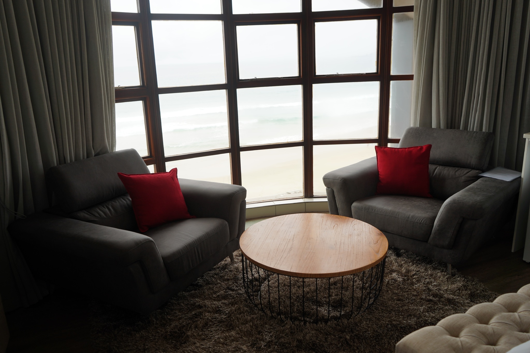 Bay Lodge on the Beach 25/50