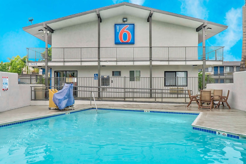 Motel6 El Monte, CA - Los Angeles in El Monte - CA