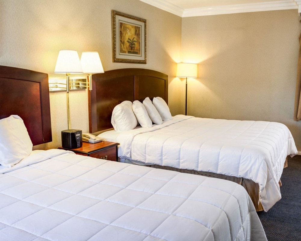 Rodeway Inn Near Venice Beach 20/35