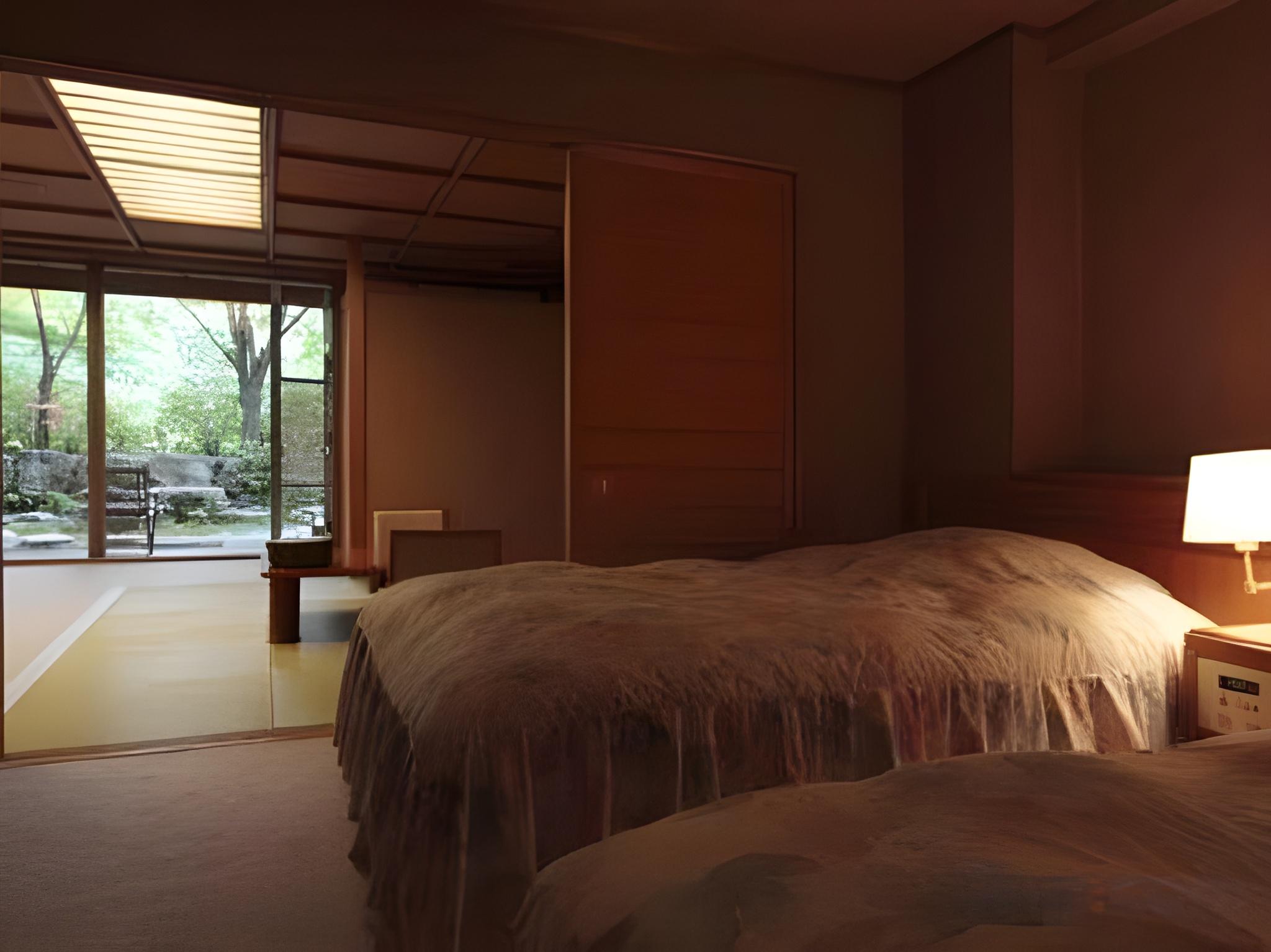 Japanese or Western Style, Special, 3 Futon Beds, Outdoor Bath