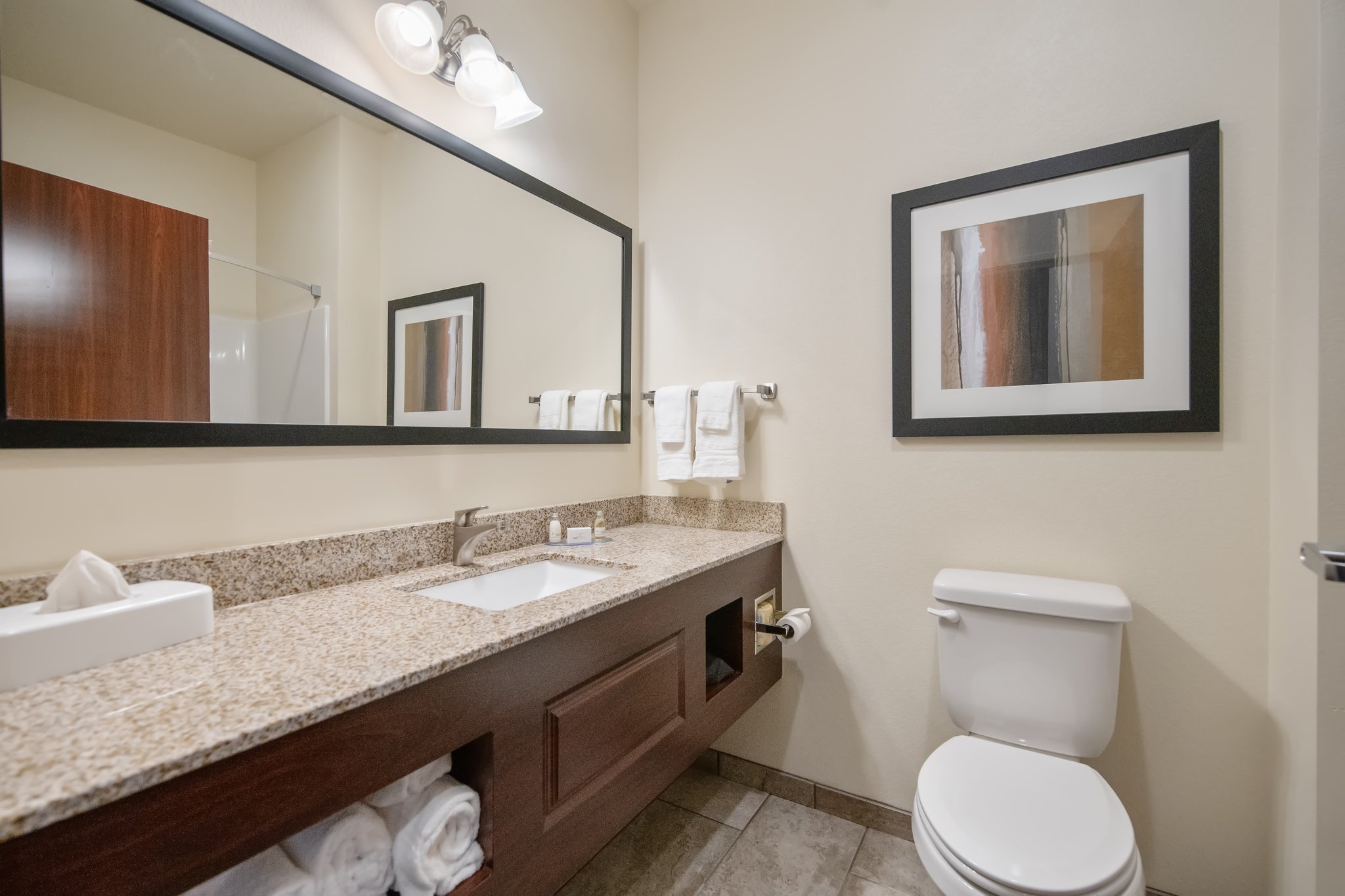 Cobblestone Hotel & Suites - Austin 45/50