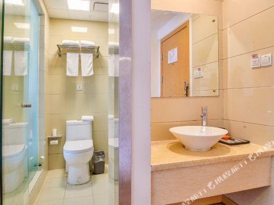 Home Inn Ningbo Tianyi Plaza Center 48/51