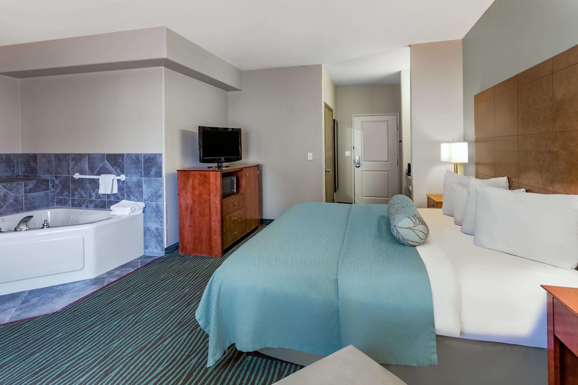 جناح ديلوكس بسرير كينج، Americinn By Wyndham Des Moines Airport 4/6