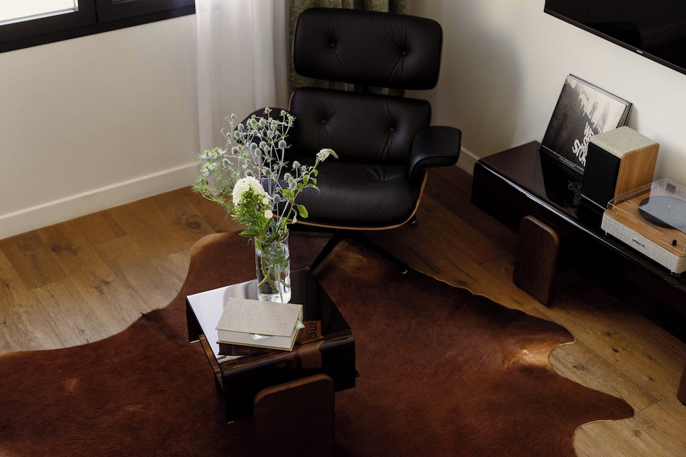 Hotel 21 Foch 38/50