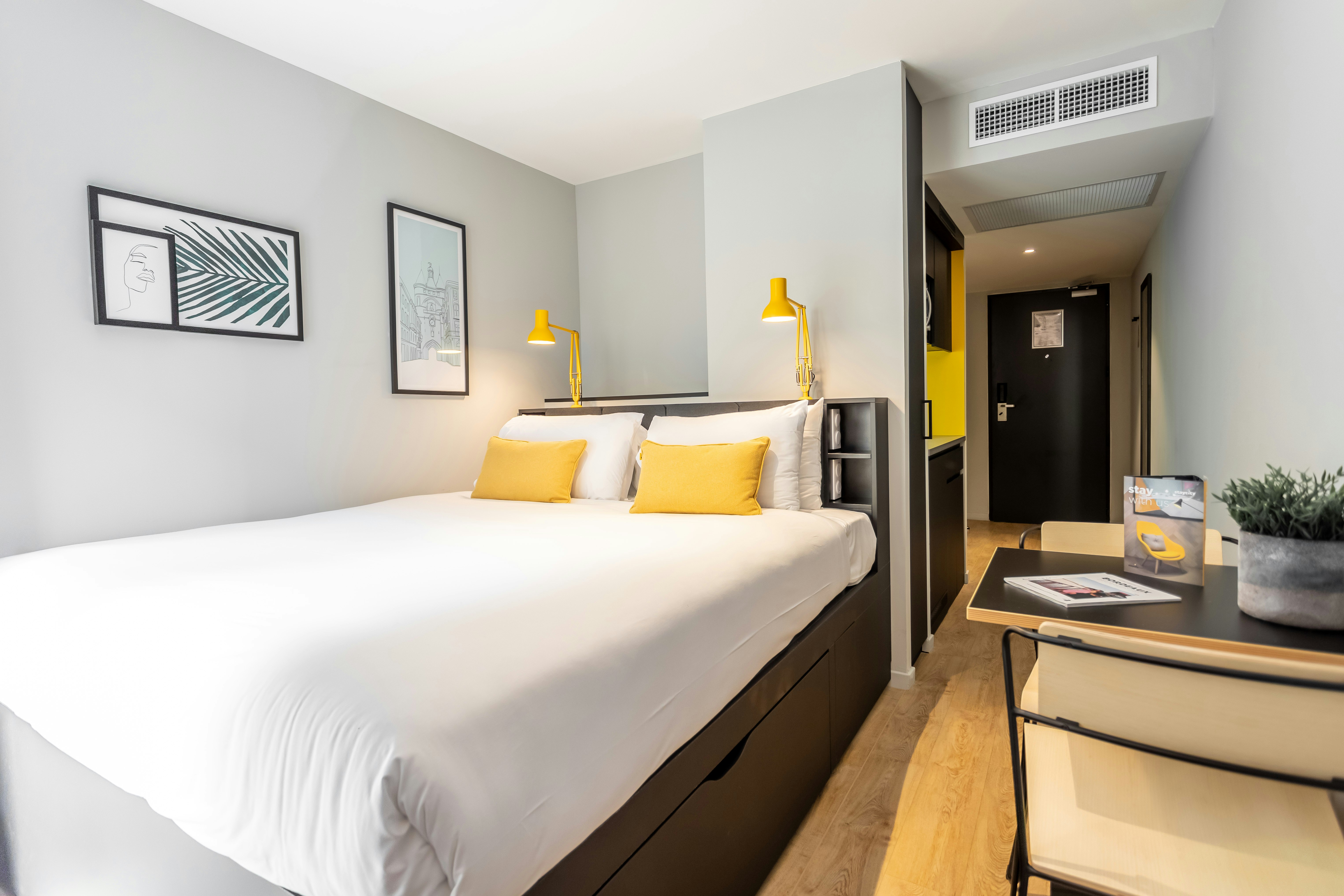 Staycity Aparthotel Bordeaux City Center 4/21
