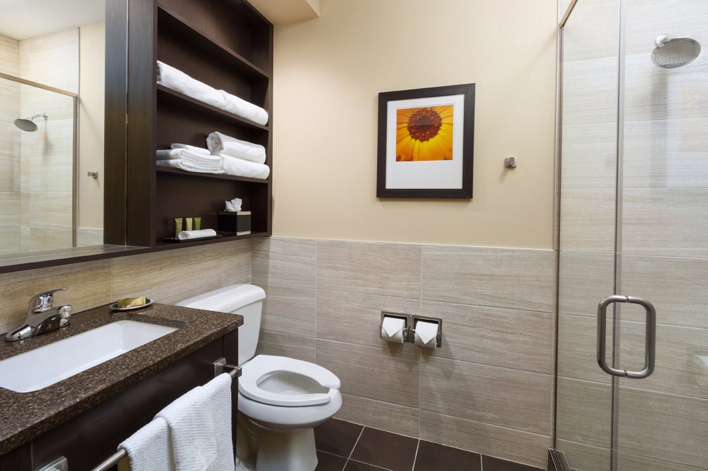 AeroStay Hotel 34/36