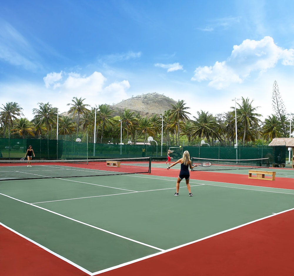 Coconut Bay Beach Resort and Spa 44/73