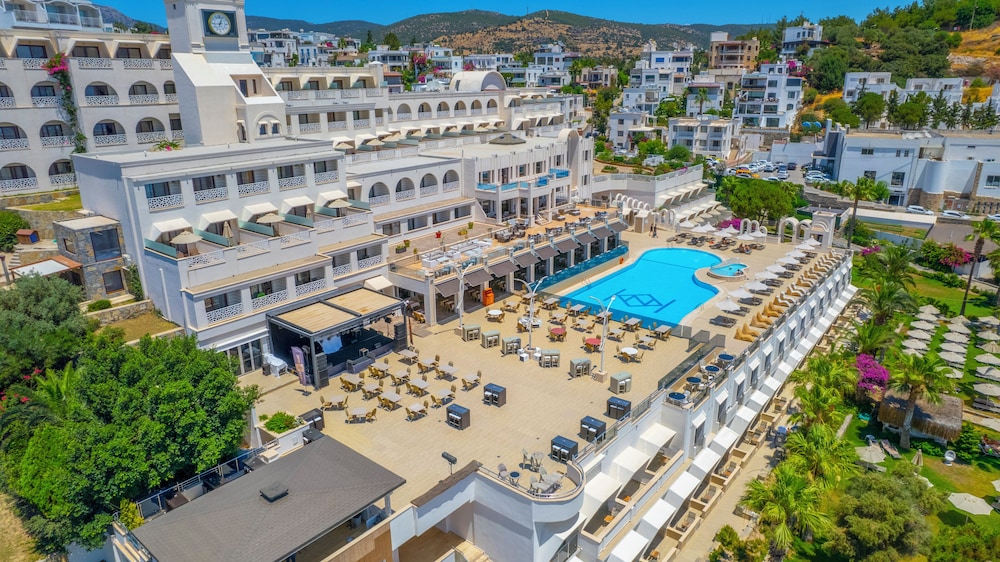 Azka Hotel 3/78