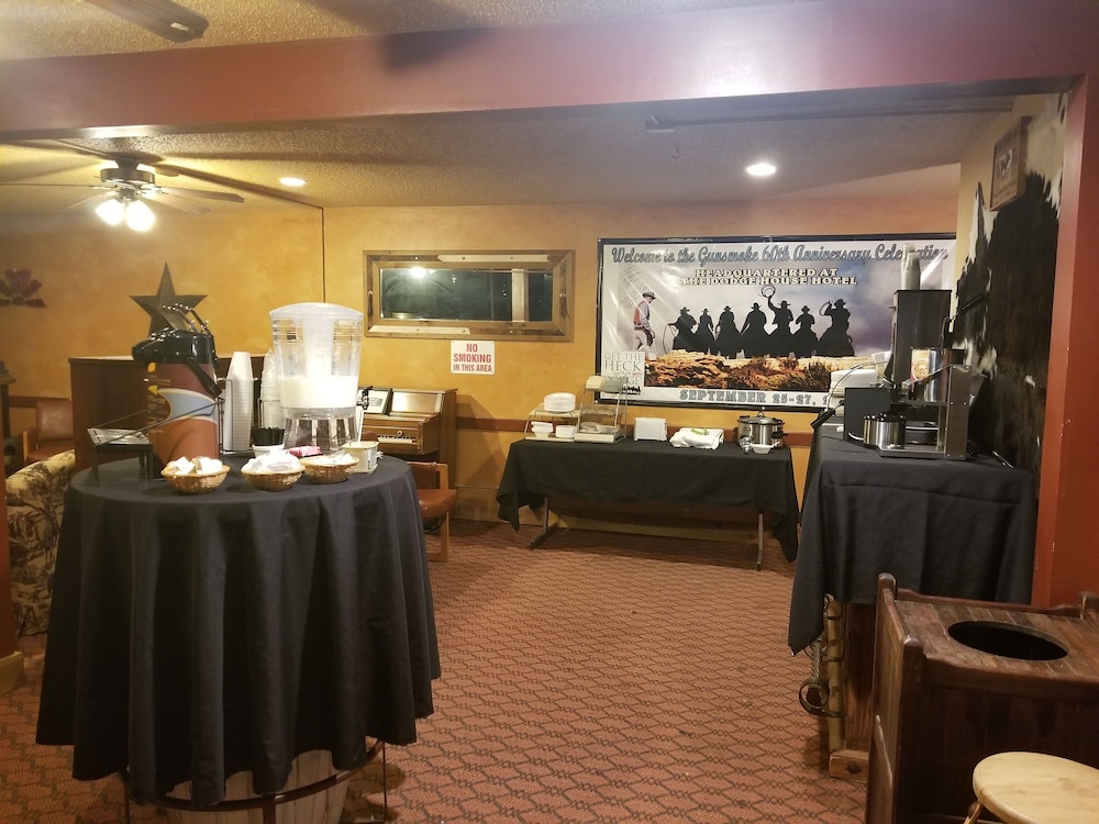 restaurant-cafeteria