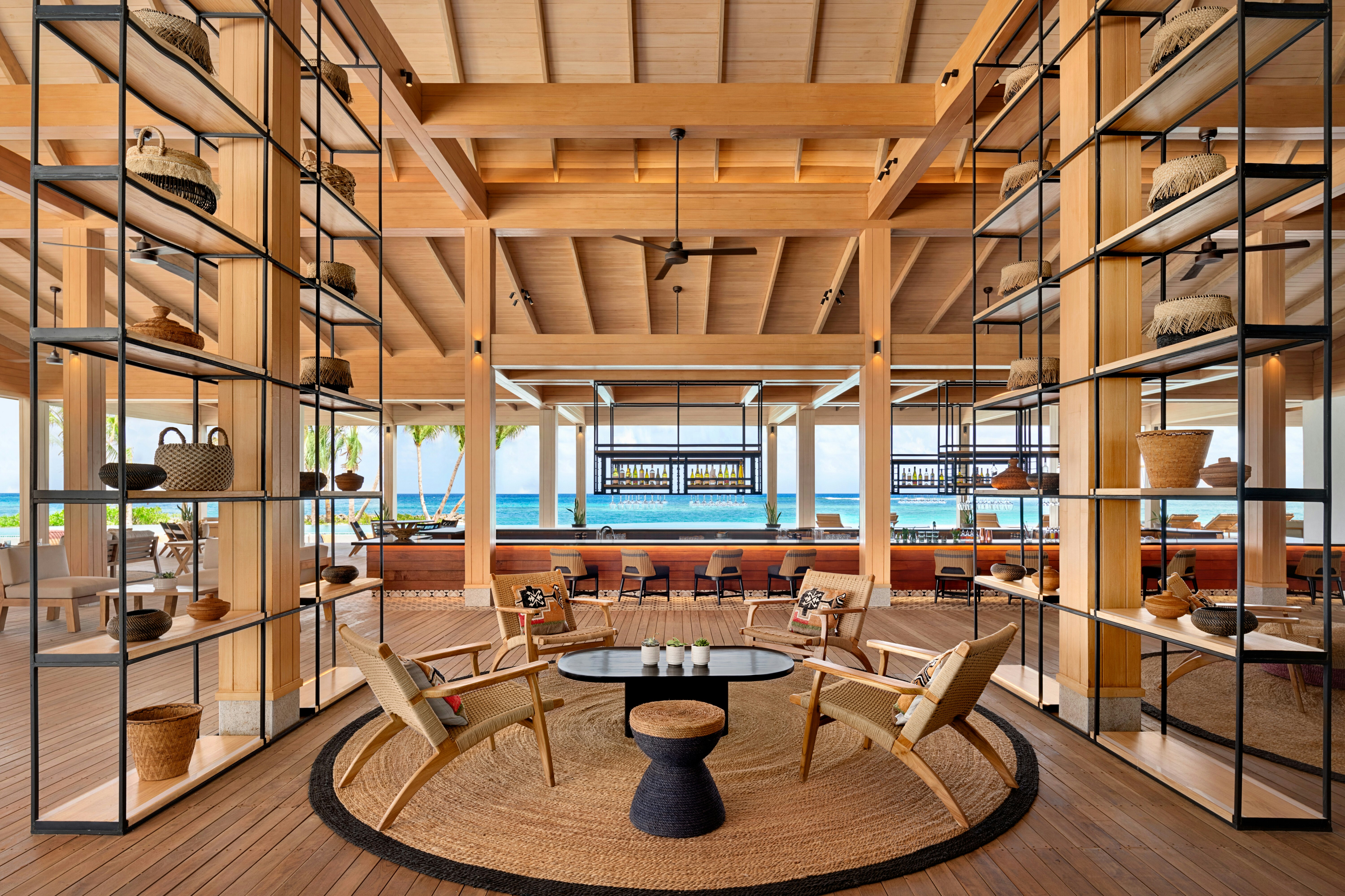 Hilton Maldives Amingiri Resort and Spa 43/72