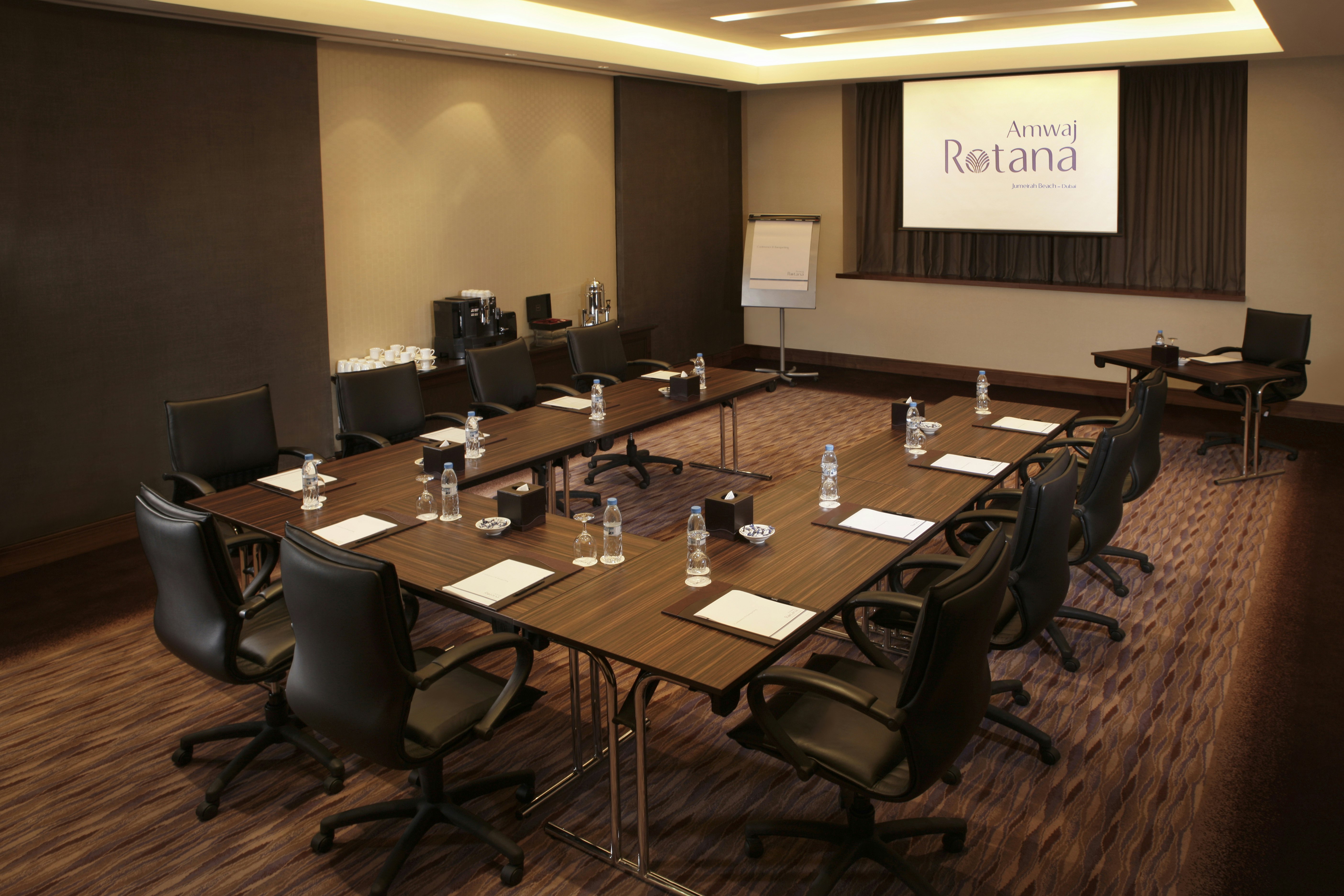 Amwaj Rotana Jumeirah Beach 39/50
