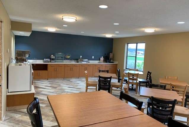 Americinn By Wyndham Prairie Du Chien 33/42