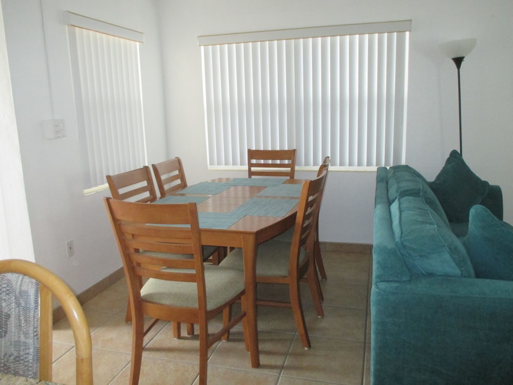 Sea Club I Beach Resort 45/66