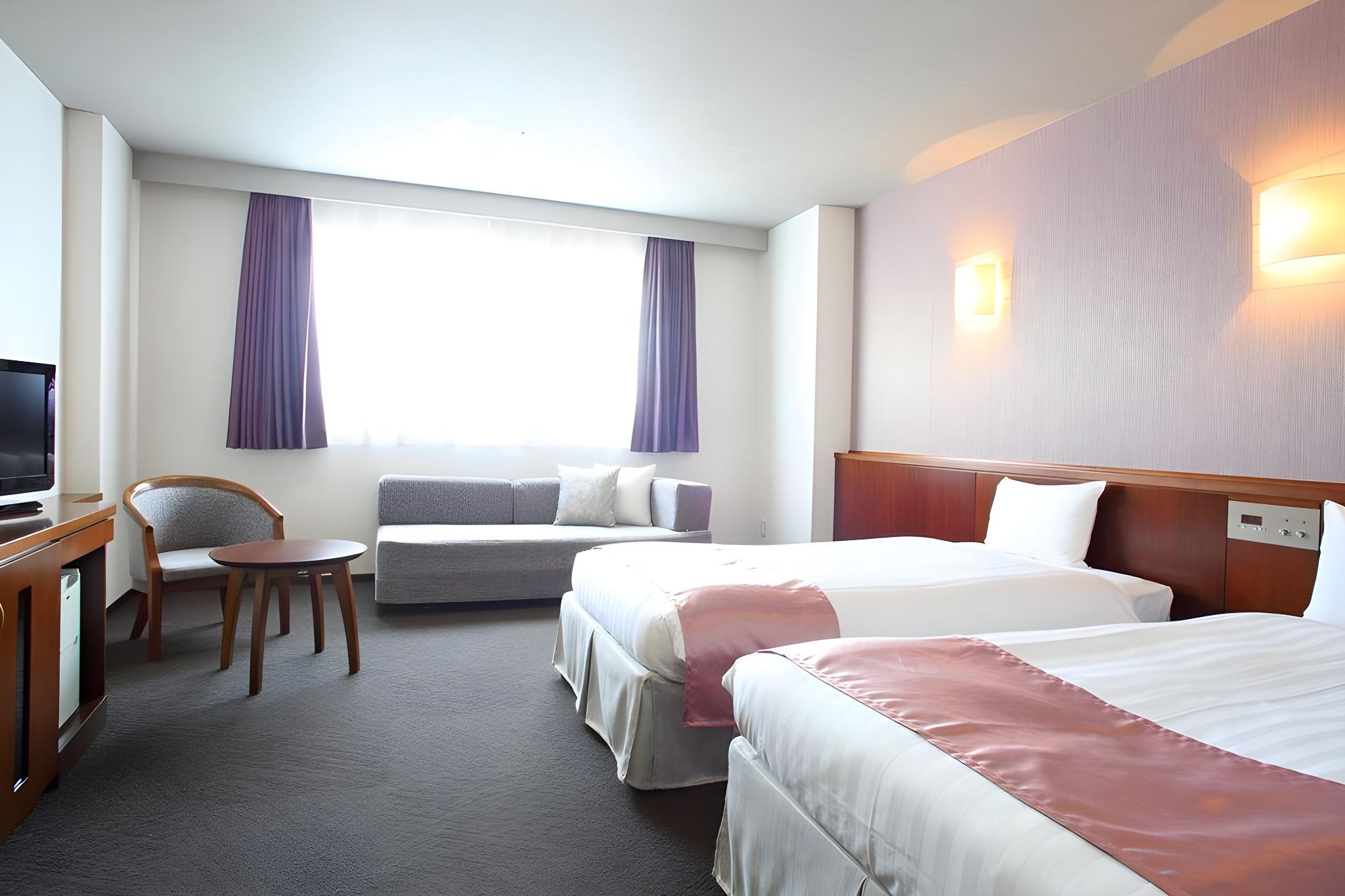 Room, Twin Beds, Marina Side, Main Building