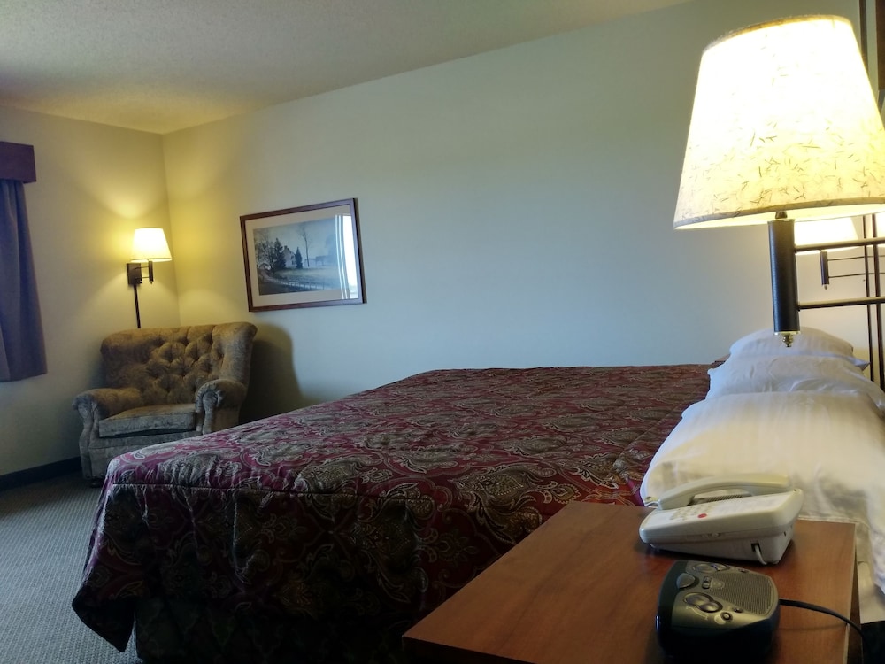 GrandStay Hotel & Suites - Madelia 21/58