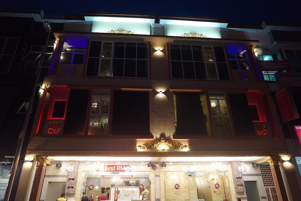 Ghazrin's Classic Hotel 2/53