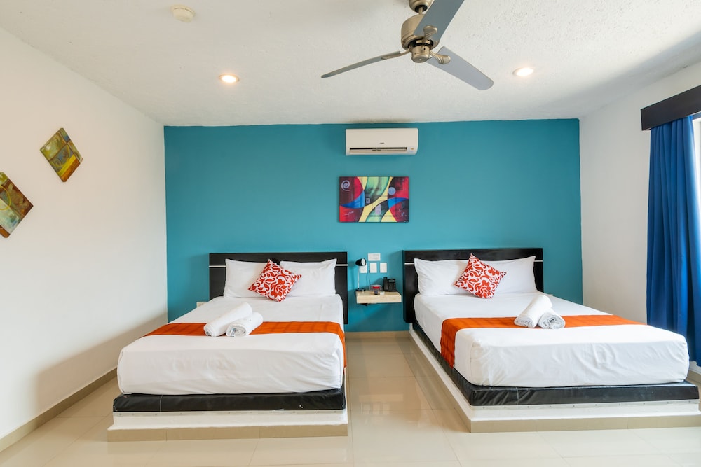 Hotel Playa Encantada by Kavia 20/65