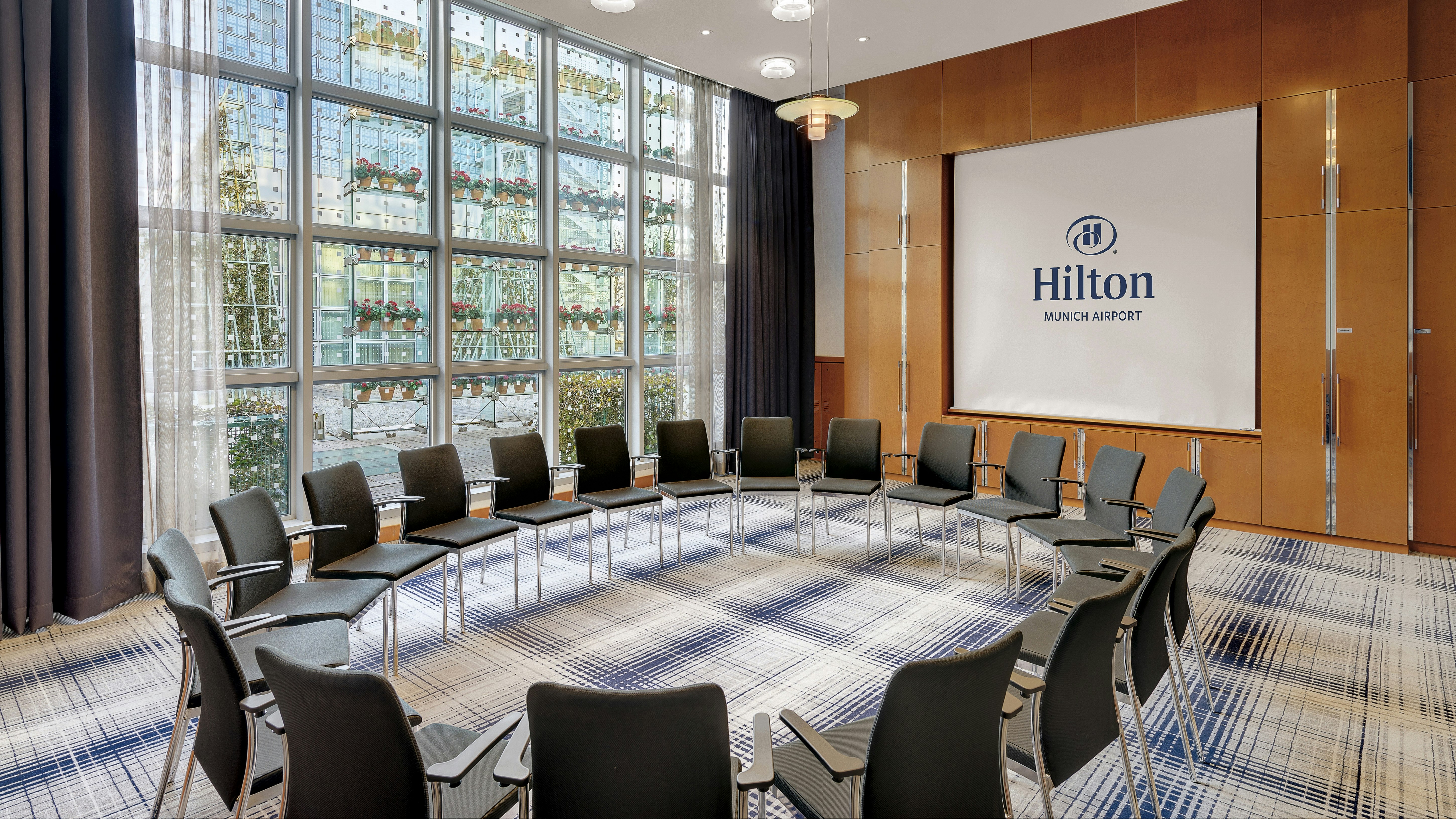 Hilton Munich Airport 85/93