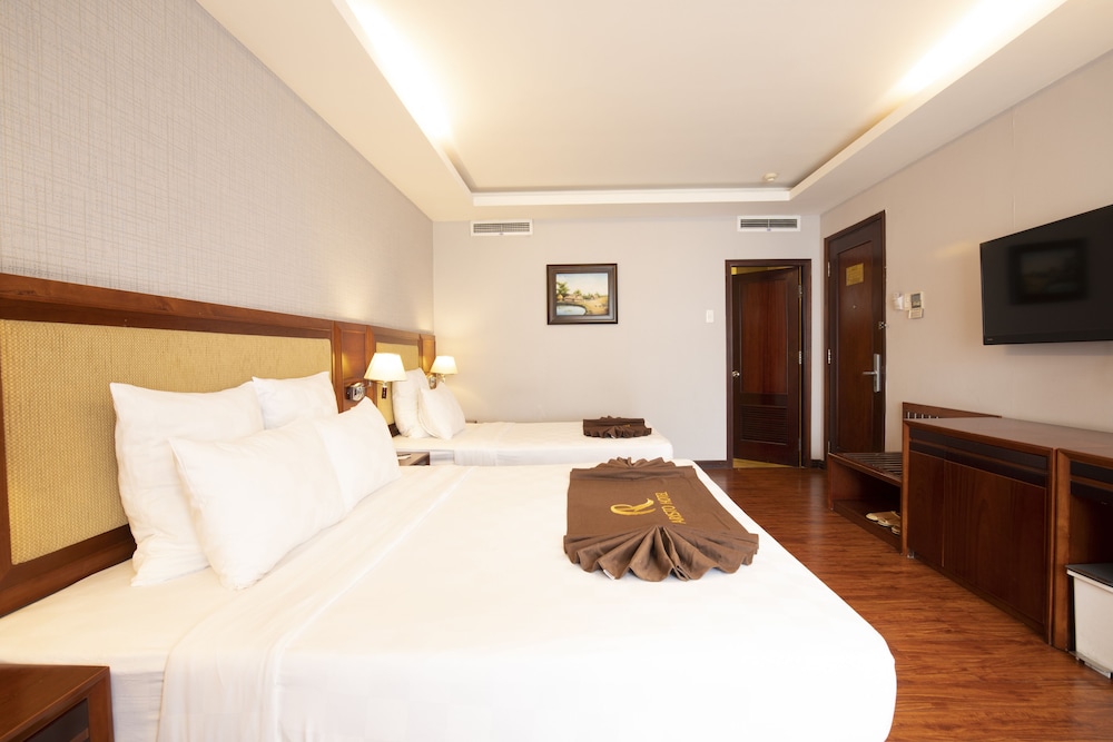 Aristo Saigon Hotel 9/50