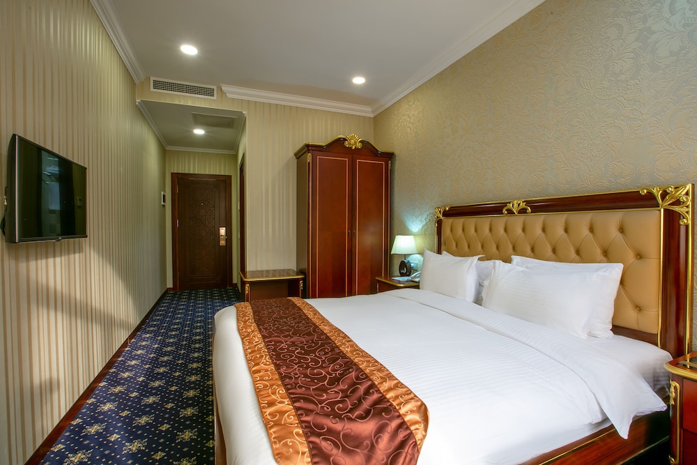 Shah Palace Hotel 21/77