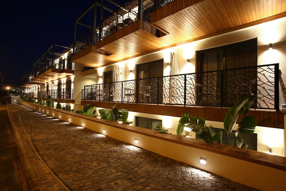 Eskiceshme - Adults Only 24/24