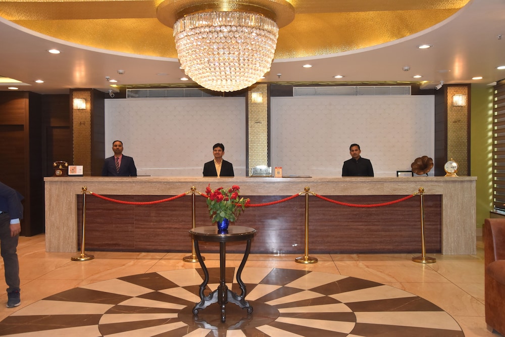 The Grand Empire A Boutique Hotel 2/21