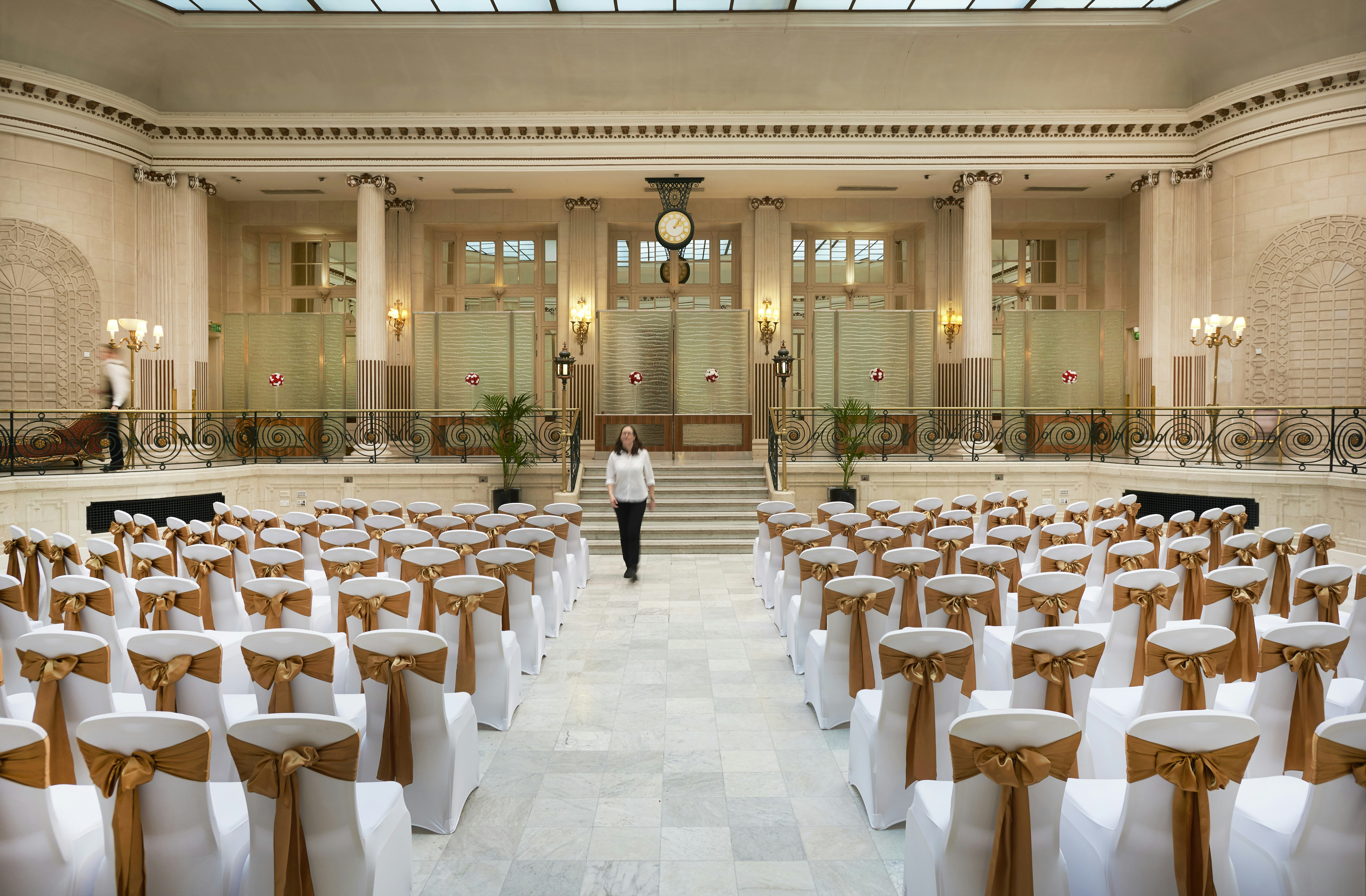 The Waldorf Hilton, London 75/91